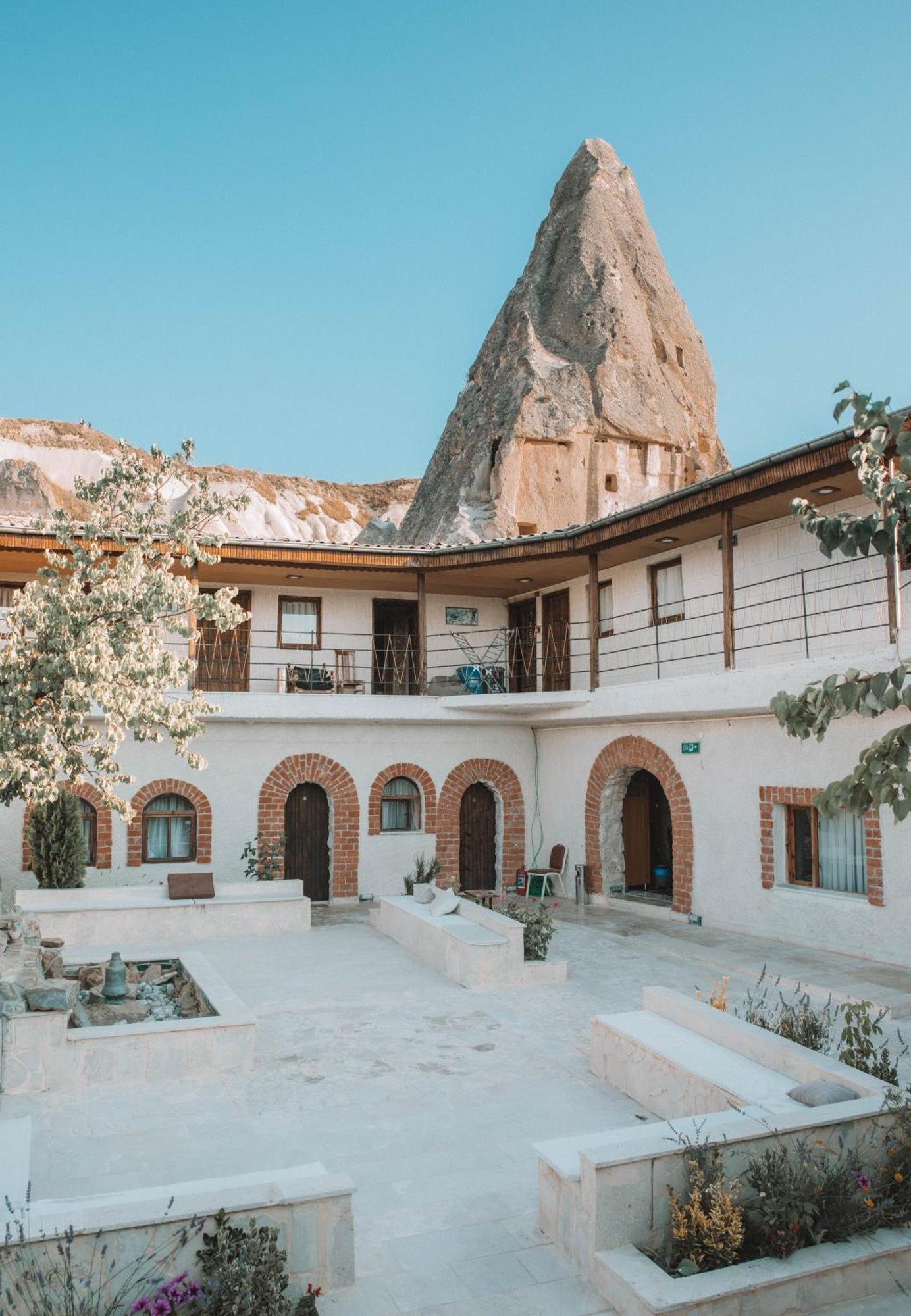 Turan Cappadocia Cave Hotel Göreme Exterior photo