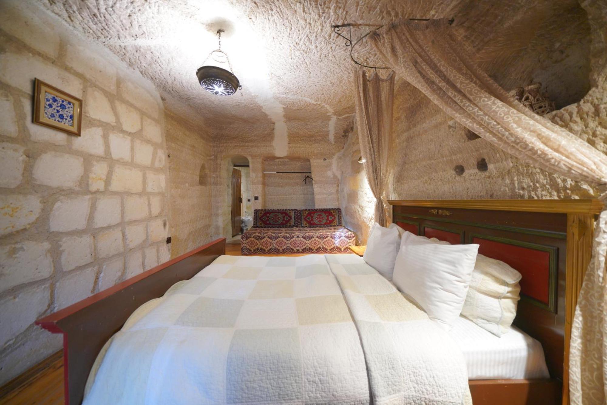 Turan Cappadocia Cave Hotel Göreme Exterior photo