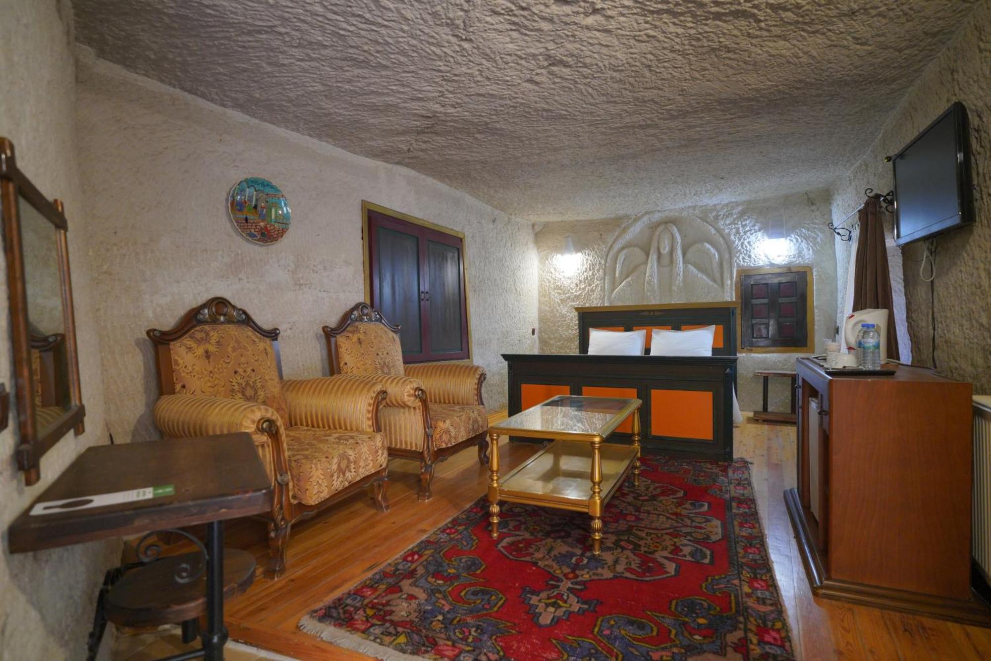 Turan Cappadocia Cave Hotel Göreme Exterior photo