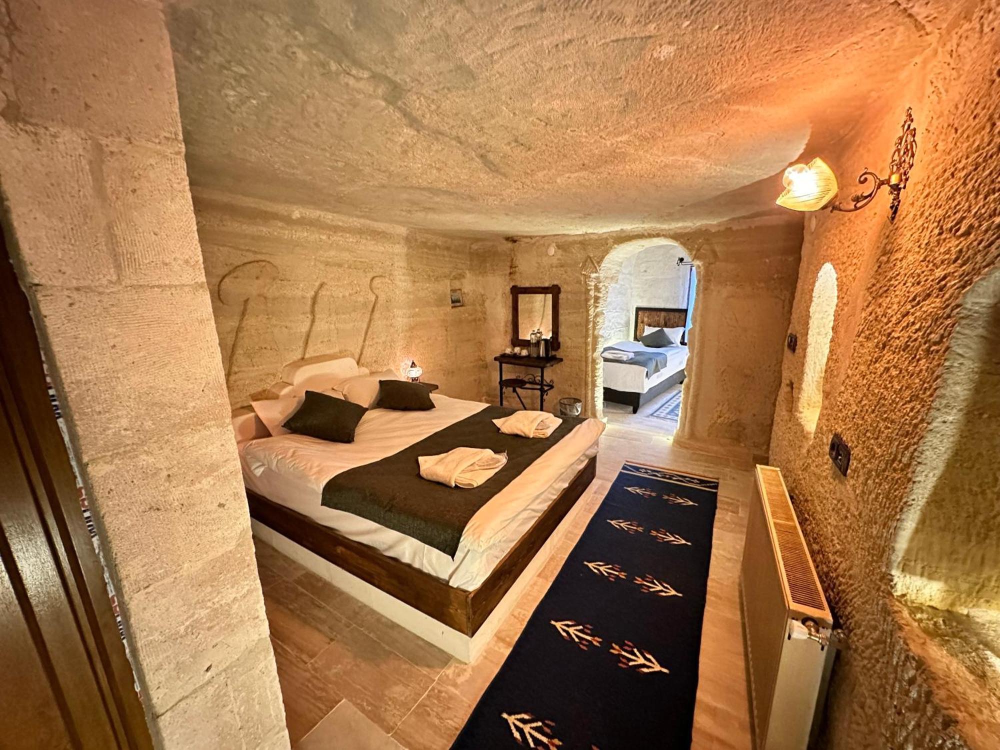 Turan Cappadocia Cave Hotel Göreme Exterior photo