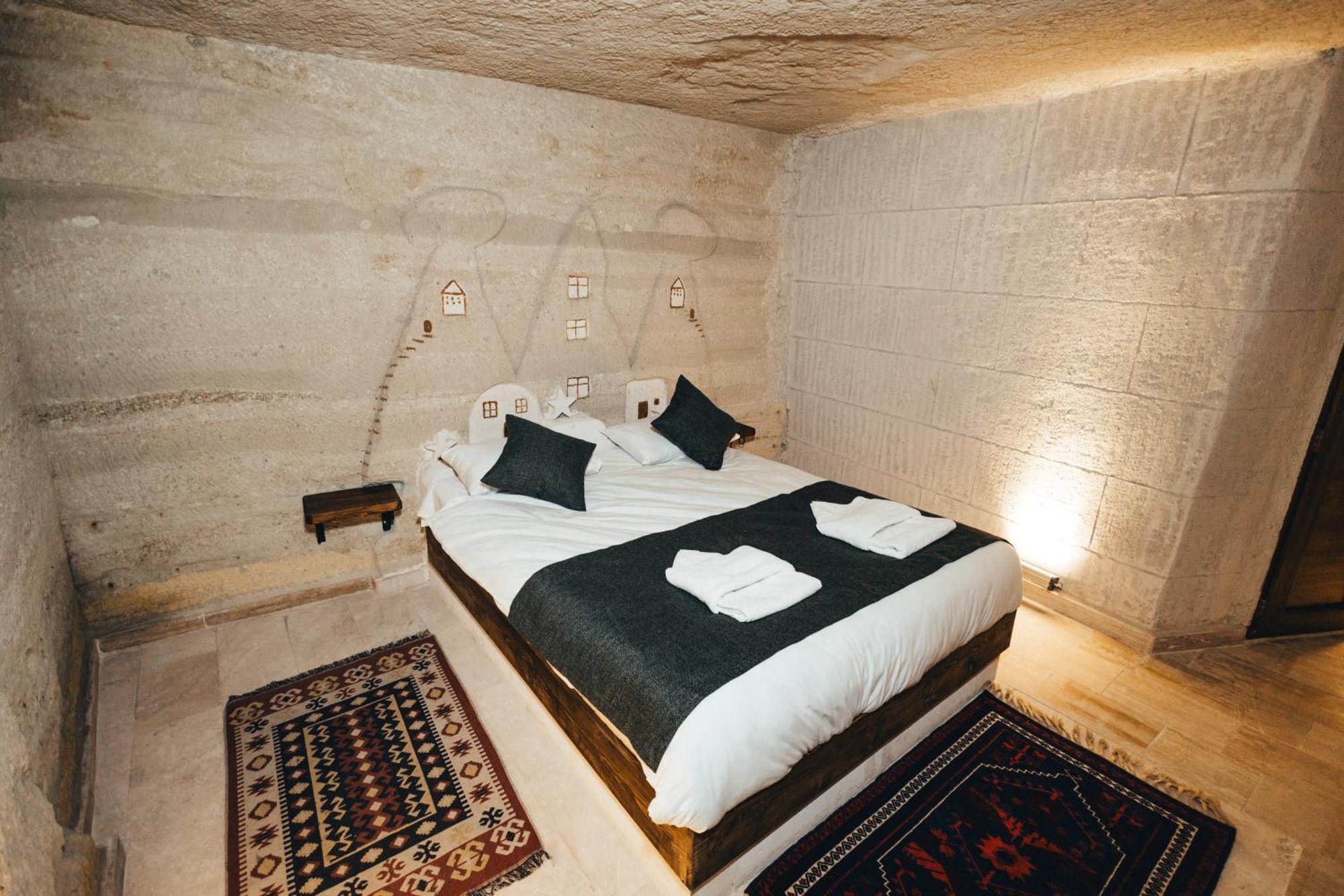 Turan Cappadocia Cave Hotel Göreme Exterior photo